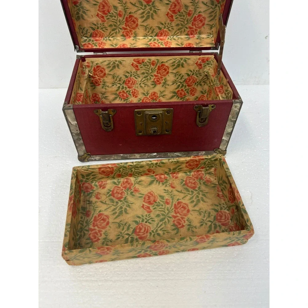 Vintage Dollhouse Steamer Trunk w Tray Miniature Wood Chest Box SALESMAN SAMPLE